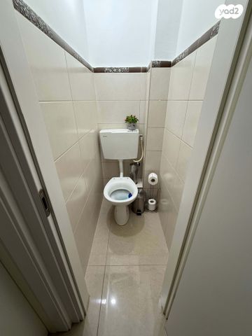 דירה, כיכר וייצמן 4, מרכז, קרית עבודה, חולון