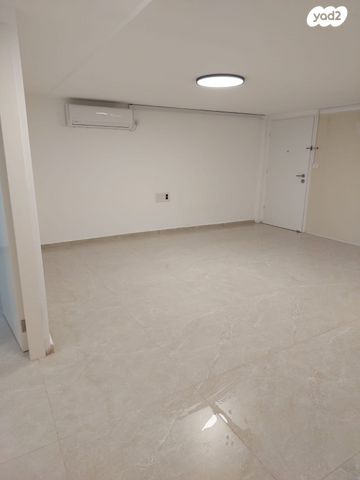 דירה, איסר נתנזון 16, פסגת זאב, ירושלים