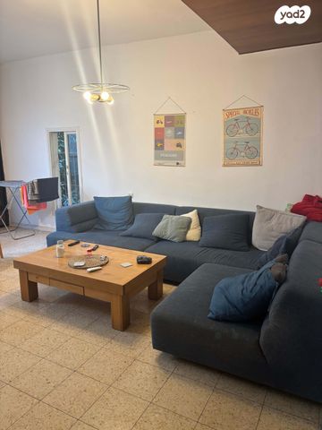 דירה, פרופ' שור 17, הצפון החדש - כיכר המדינה, תל אביב יפו