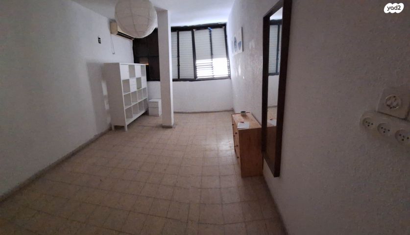 דירה, ארלוזורוב 16, שכונת חשמונאים, מרכז העיר א, רמת גן