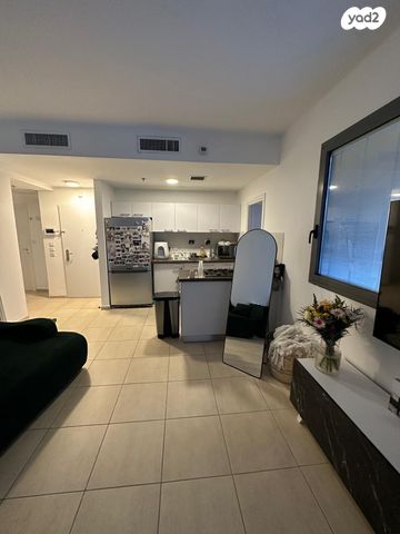 דירה, ביאליק 78, שכונת גפן, רמת גן