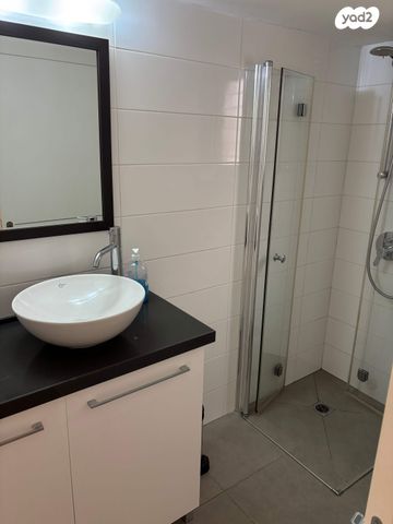 דירה, הלסינקי 4, הצפון החדש - כיכר המדינה, תל אביב יפו