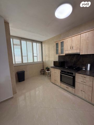 דירה, חנה ומיכאל לוין 4, רביבים, גני ראשון, ראשון לציון