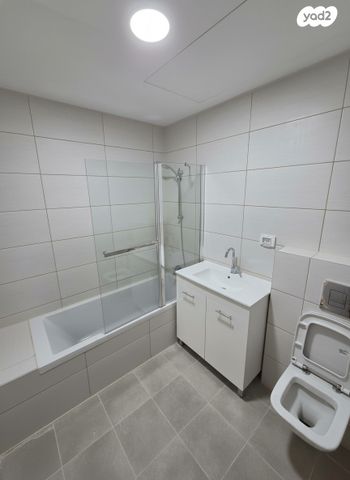 דירה, לשם 43, שאר העיר, אריאל