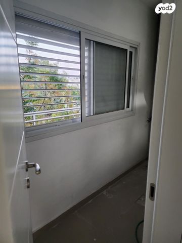 דירה, שביל יוסף שפירא 38, גבעת ציון וגבעת הפרחים, אשקלון