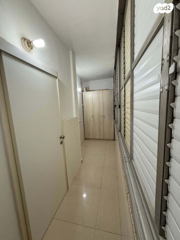 דירה, כיכר וייצמן 4, מרכז, קרית עבודה, חולון