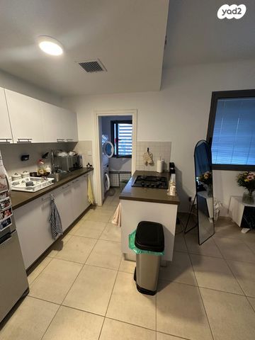 דירה, ביאליק 78, שכונת גפן, רמת גן