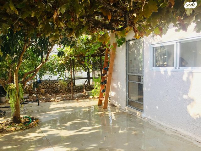 יחידת דיור, החצב 15, אורנית, אורנית