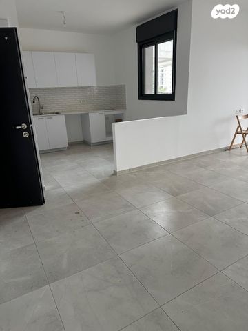 דירה, הרב אברהם זקן 1, מורדות ארנונה, ירושלים