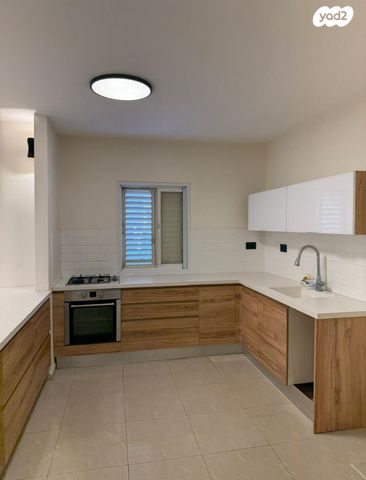 דירה, בארי 79, צפון מזרח מרכז העיר, נתניה