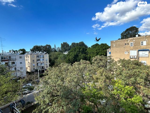 דירה, אח"י דקר 15, נווה שרת, תל אביב יפו