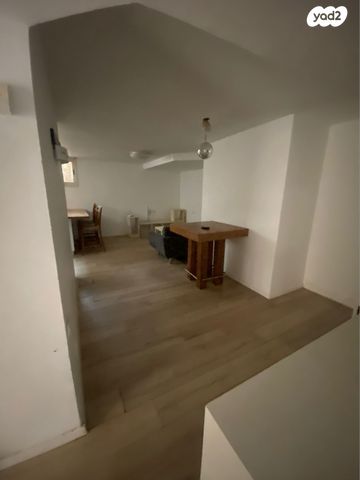 יחידת דיור, ש"י עגנון 24, רמתיים, הוד השרון