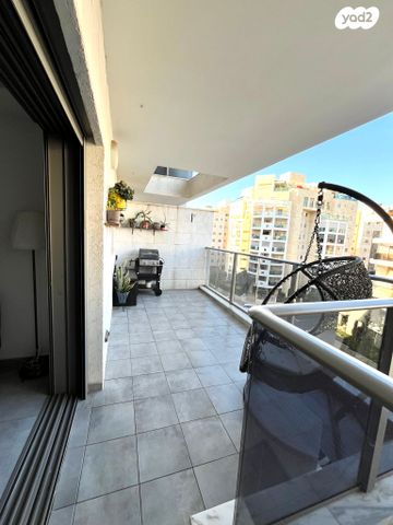 דירה, אהרון מסקין 46, כפר גנים ג, פתח תקווה