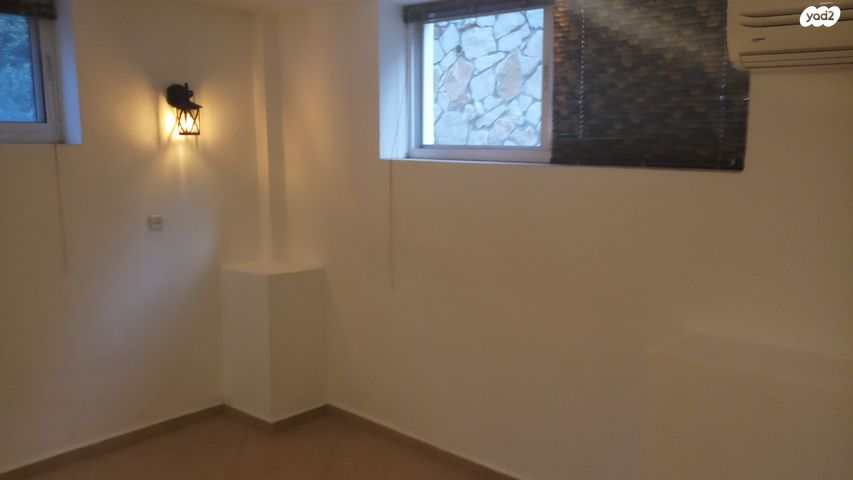 יחידת דיור, אנפה 13, שלומית, שלומי