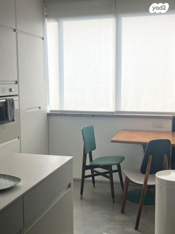 דירה, יצחק שדה 56, יד אליהו, תל אביב יפו