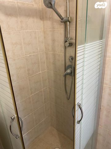 דירה, העלייה השנייה 21, בת גלים, חיפה