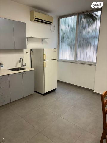 דירה, הלסינקי 4, הצפון החדש - כיכר המדינה, תל אביב יפו