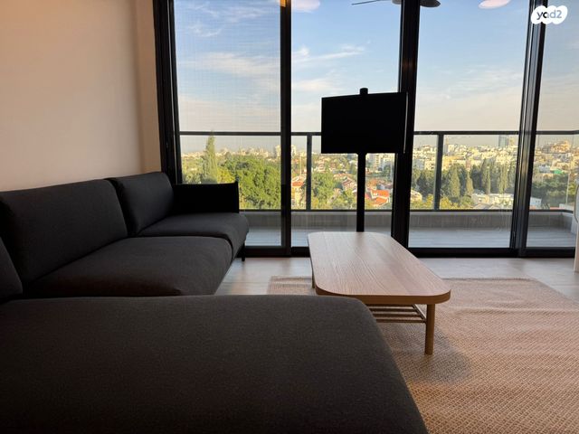 דירה, מרדכי אנילביץ' 7, קרית ויצמן, רעננה