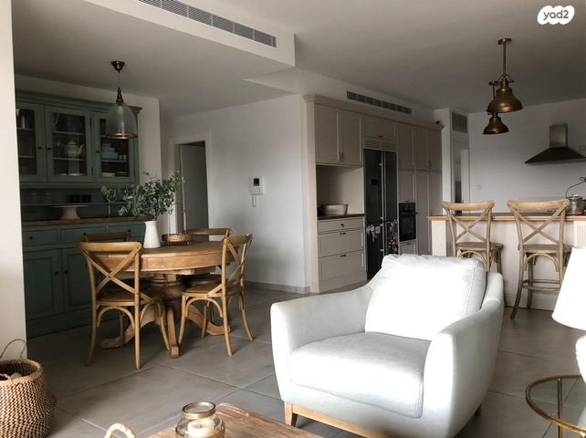 שאול המלך 11