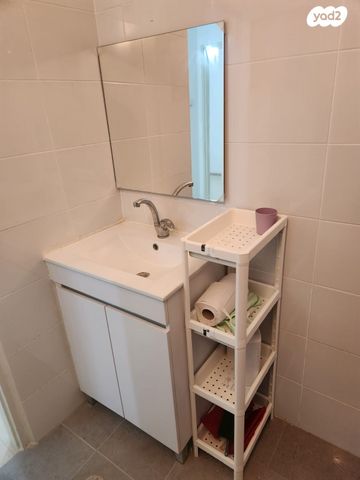 דירה, לוי אשכול 8, שיכון ד, טבריה