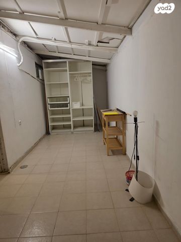 דירה, אח"י דקר 19, נווה שרת, תל אביב יפו