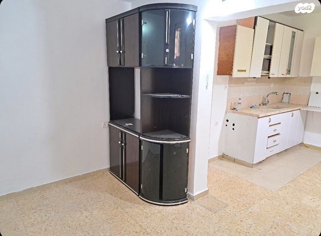 דירת גן, בורוכוב 20, קרית היובל, ירושלים