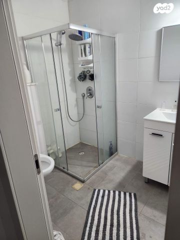 דירת גן, ספיר 34, רובע 10 חן, קצרין