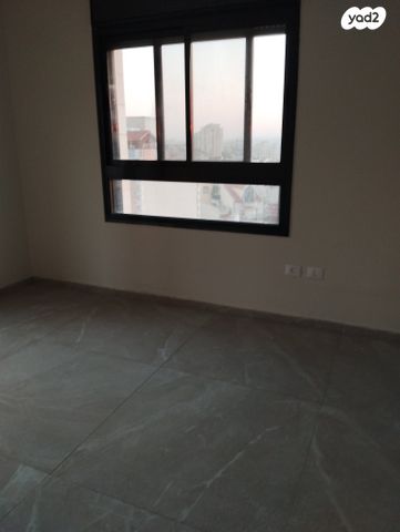 דירה, אגריפס 21, מחנה יהודה - לב העיר, ירושלים