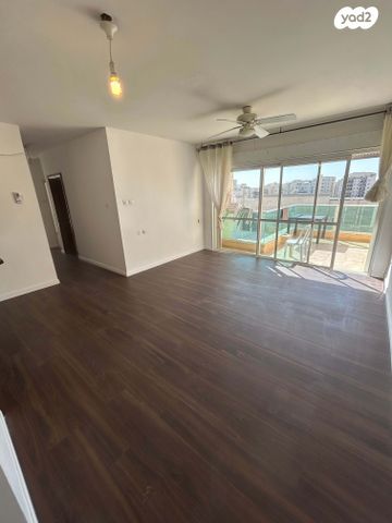 משה קהירי 12