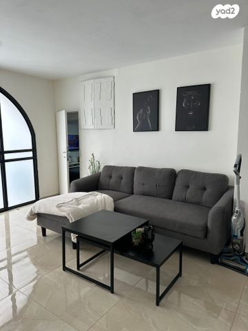 יחידת דיור, טהון 8, ראשונים, ראשון לציון