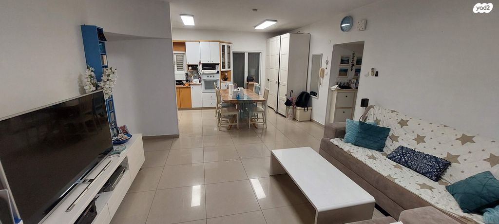 דירה, גיסין 1, אברמוביץ', ראשון לציון