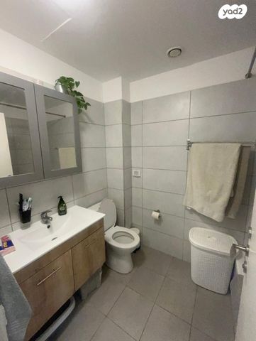 דירה, האתרוג 45, הדרים / כ"א, שוהם