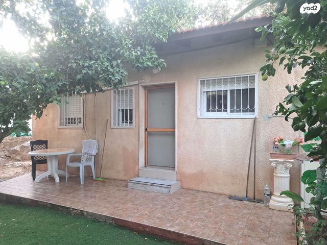 דירה, כרמים 55, מעוז ציון א', מבשרת ציון