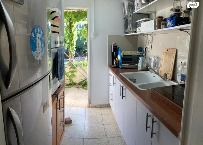 יחידת דיור, אלה 12, שאר העיר, כפר ורדים