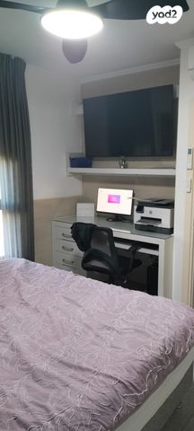 דירה, האלוף אהרון יריב 4, קרית אילון, חולון