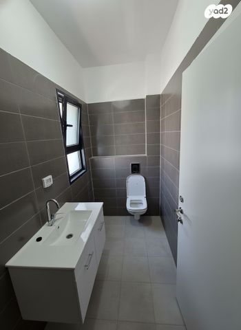 דירה, לשם 43, שאר העיר, אריאל