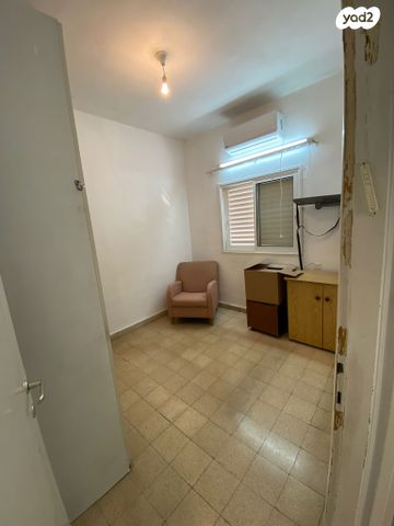 דירה, לח"י 9, תל גיבורים, חולון