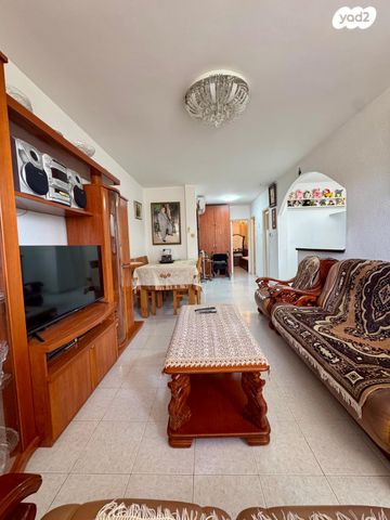 דירה, עליזה יאנסן 820, שז"ר, אור עקיבא