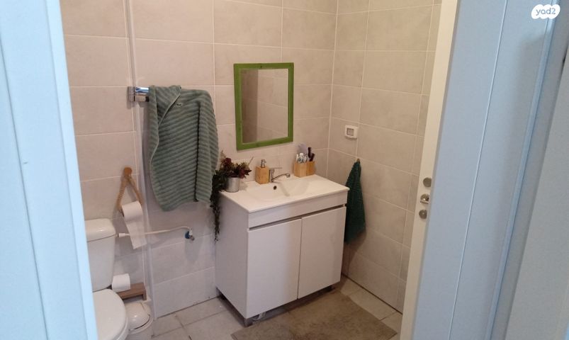 דירה, סביון 24, הפרחים, חריש