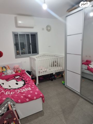 דירה, האנפה 14, החותרים, טירת כרמל