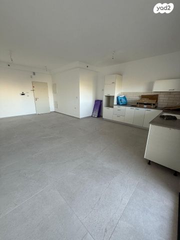 דירה, הכלניות 20, כלניות, טירת כרמל