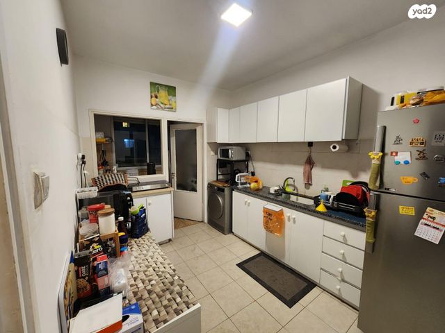 דירה, הארזים 12, מרכז העיר, סביניה, הוותיקה, קרית ביאליק