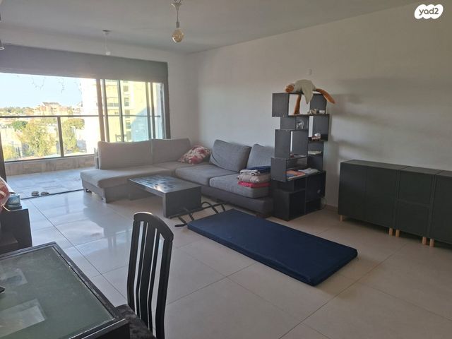 דירה, צבי ישי 24, ליבת העיר, יהוד מונוסון