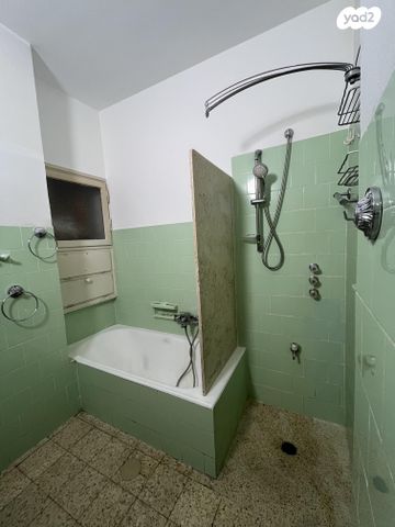 דירה, היבנר 3, כפר גנים א, פתח תקווה