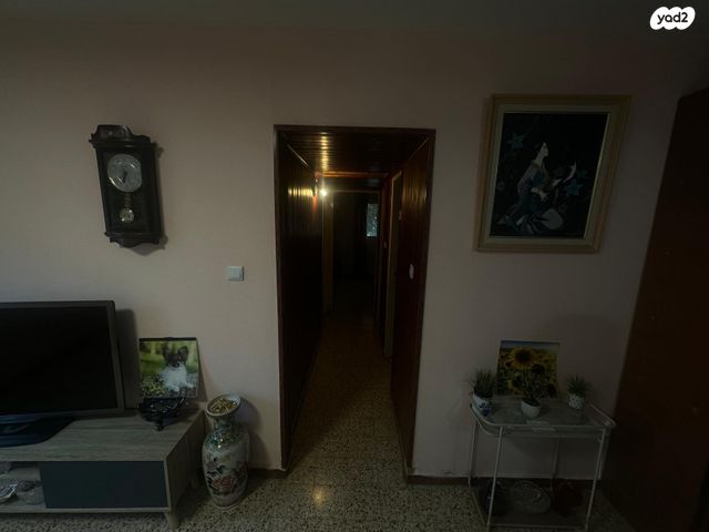 דירה, רחבת רד"ק 16, שכונה י"א, באר שבע