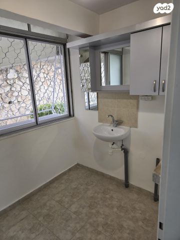 דירה, הגליל 1, נווה שאנן, חיפה