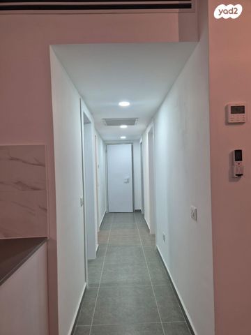 דירה, הרב שלום שבזי 215, פסגות אפק, ראש העין