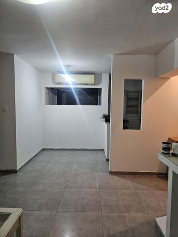 דירה, הנשיא 20, בית וקאנטרי, גיורא יוספטל, גבעת שמואל