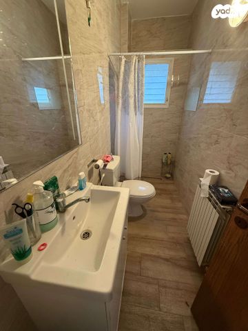 בית פרטי/ קוטג', שניר 133, שאר העיר, כפר ורדים