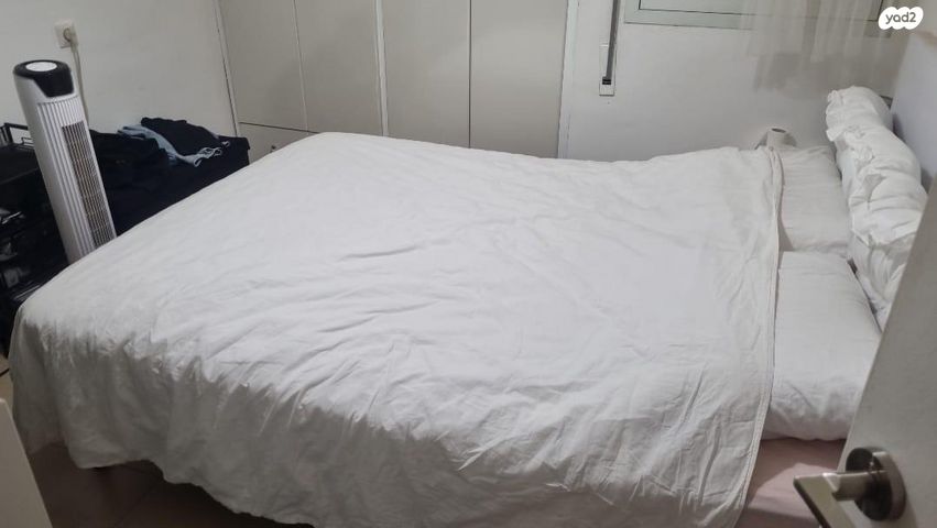 דירה, דרך משה דיין 40, נווה ברבור, כפר שלם מערב, תל אביב יפו